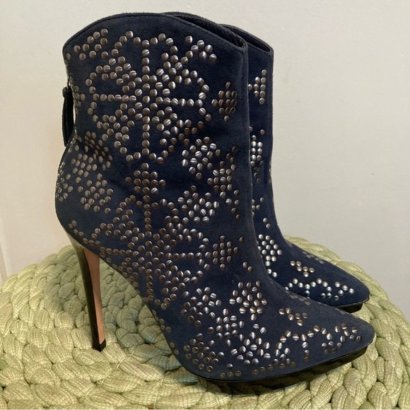 Alice + Olivia 'Dumont' Navy Suede Silver Stud Point Toe Stiletto Booties - Picture 1 of 9